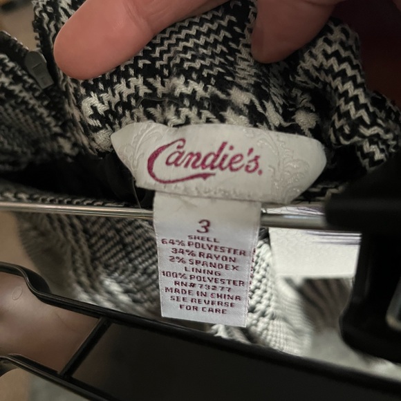 Cute Plaid Skirt with lining 🖤 Juniors size 3 - Picture 5 of 7